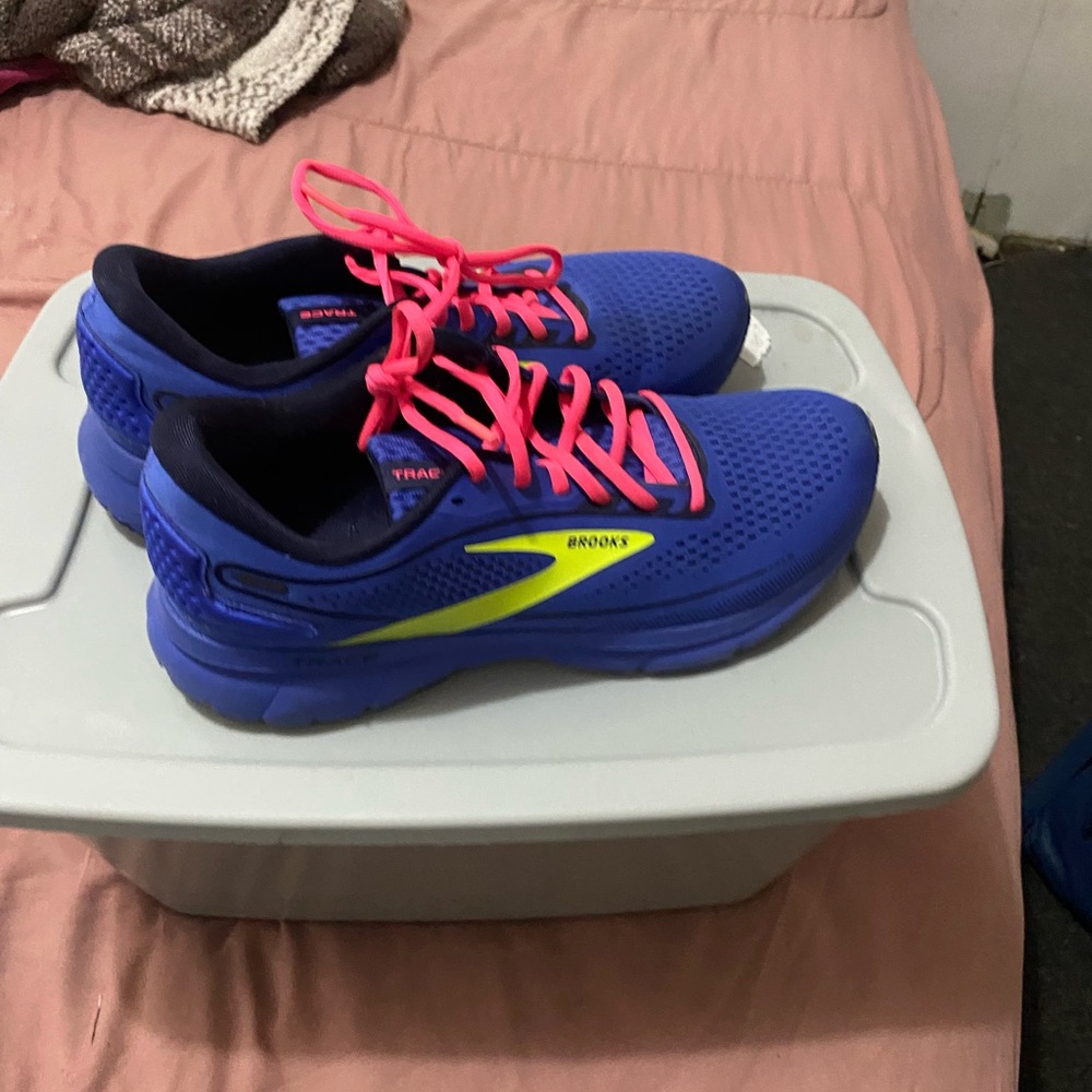 Brooks Blue Running Shoes with Pink Laces